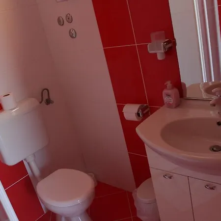 Mustac Διαμέρισμα