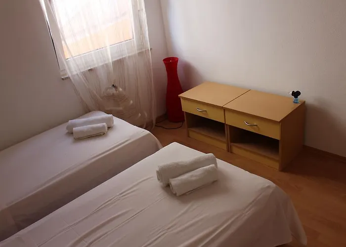 Mustac 아파트 드라게