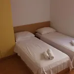 Mustac Apartamento