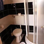 Mustac Apartamento *