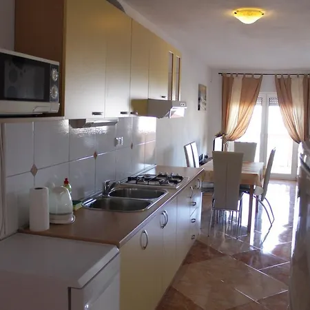 Mustac Apartmán *