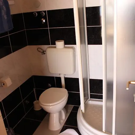 Mustac Apartmán *