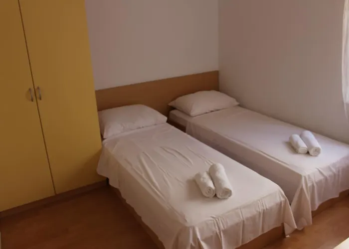 Mustac Apartman